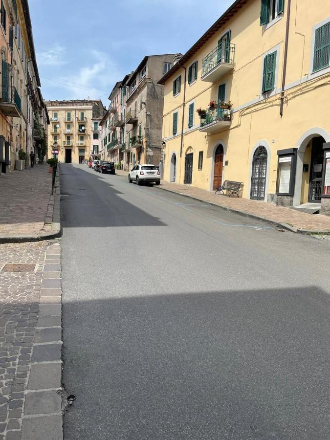 Appartamentino Di Corso Umberto Ronciglione  Exterior foto